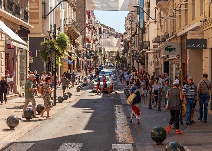 アパート Romantic And New In The Famous Rue Meynadier In The Supercentre Of カンヌ