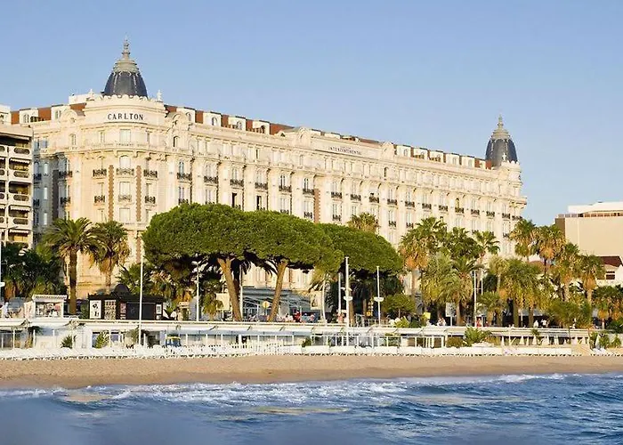 Romantic And New In The Famous Rue Meynadier In The Supercentre Of アパート *